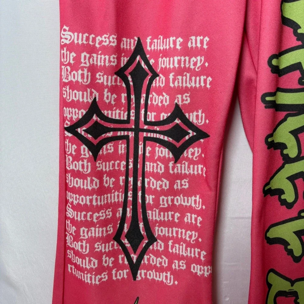 Manfinity Graphic Sweatpants Mens Medium Pink Flare Leg Y2K Cross Flame - Picture 4 of 4